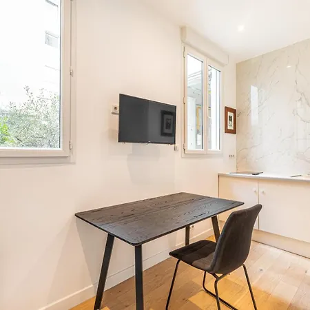 Appartamento Guestready - élysée Palace Marble Haven Parigi